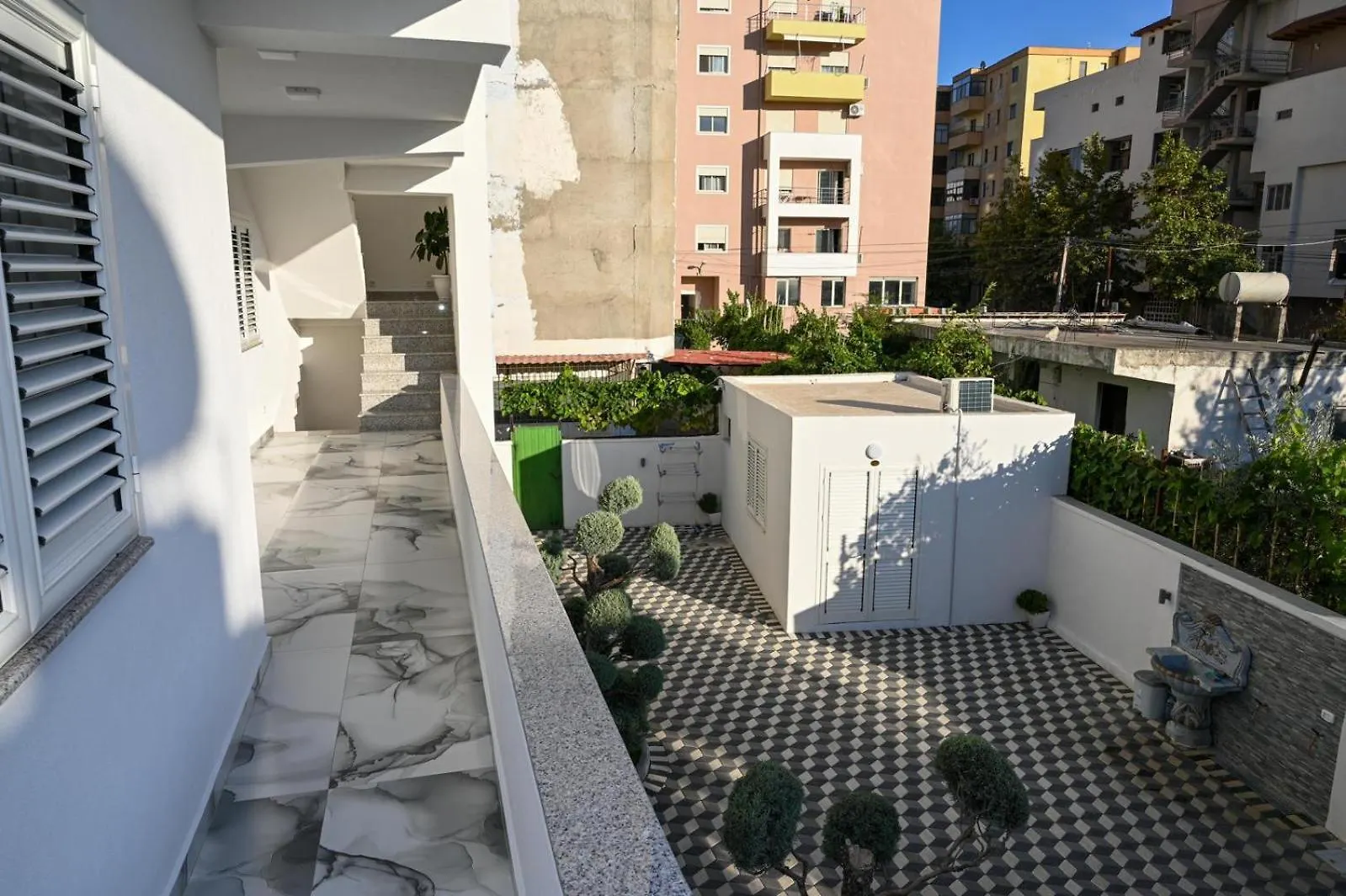 Vila Noa Durrës 0*,